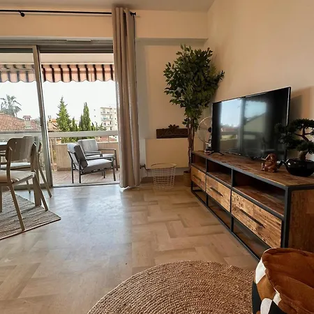 Apartment Nouveau ! A 200m Des Plages Grand Baigne De Lumiere, Tres Grande Terrasse Confort *